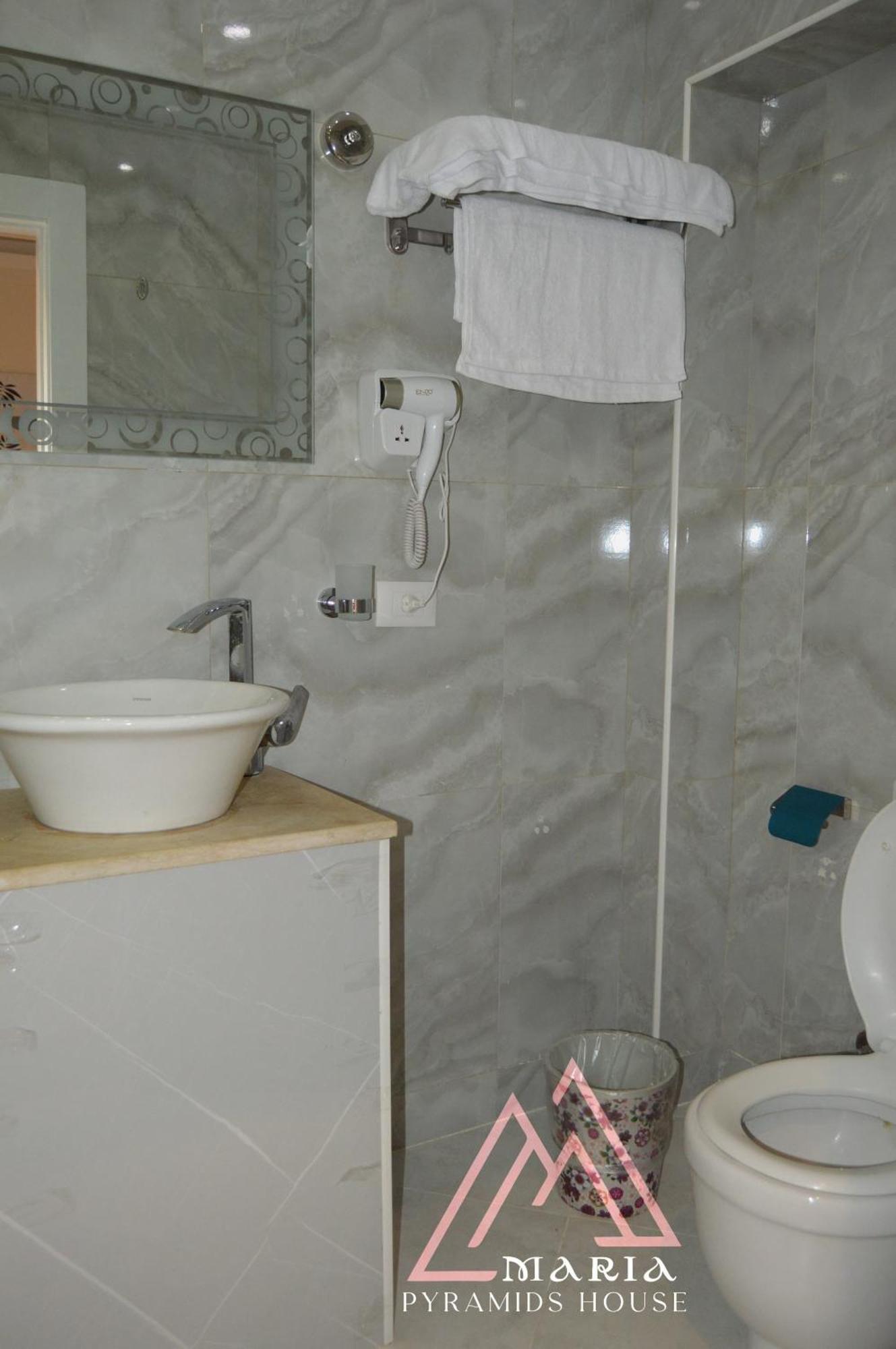 Maria Pyramids House Hotel Kafret el-Gabal Buitenkant foto